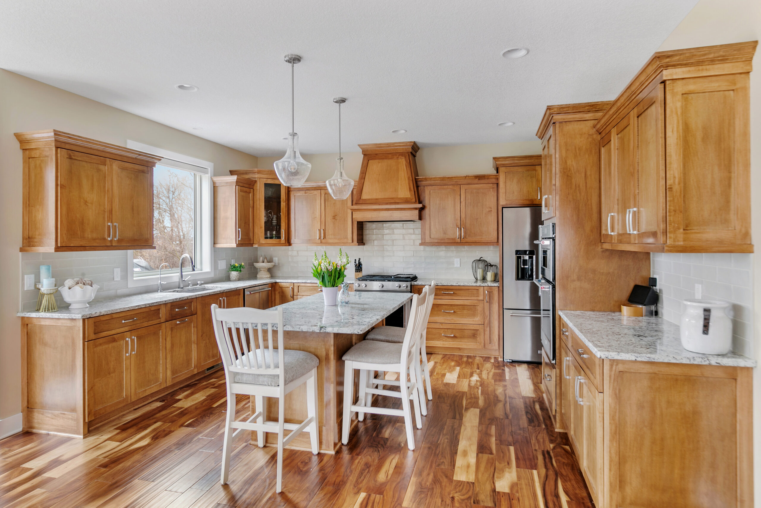 Kitchen - 4614 Ham Lake